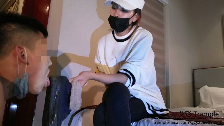 095112remm3s8m8sf5t0dd.jpg