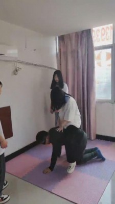 172251drc7pmzdfcdcv8nl.jpg