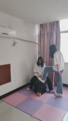 172258ft9ffts9csksxtq4.jpg