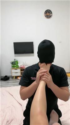 142328ctyaav3fnhmp88n1.jpg