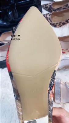 055359gyiqhou52dtuh442.jpg