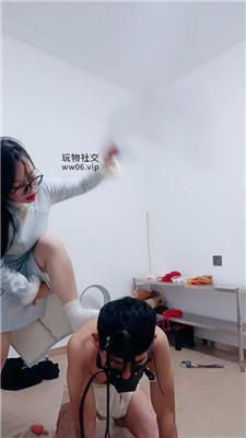052810nqqyqqq6eutytcyb.jpg