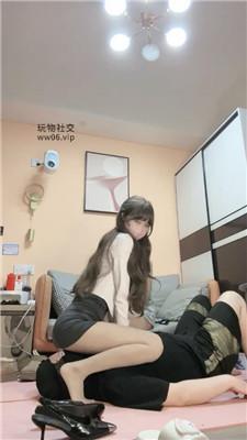 073842cm4llyx56fdxiren.jpg