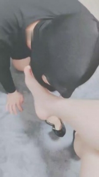 2899【灵竹】贱狗一边看回放一遍被主人调